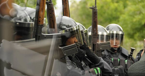 Foto: Un grupo de GRS de la Guardia Civil.