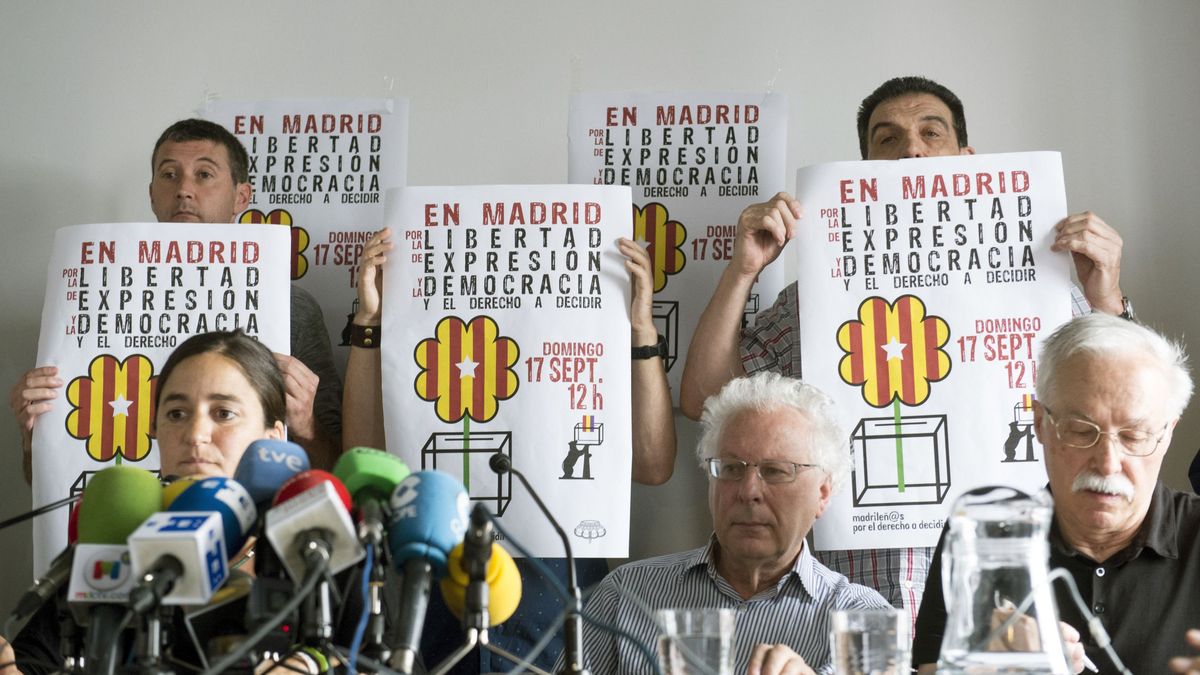 El acto pro referéndum de Madrid se celebra en el mismo teatro que apoyó a los titiriteros