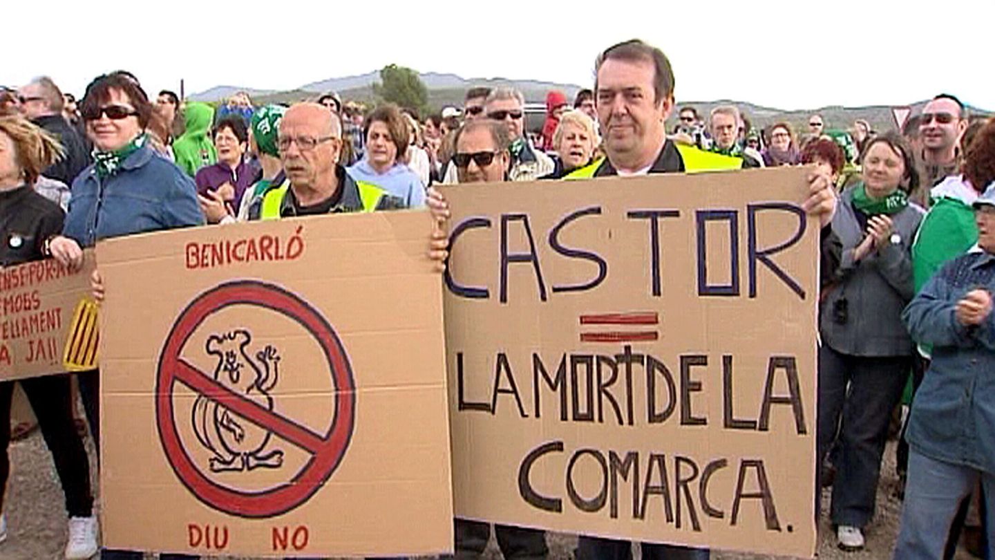 Protestas en contra del proyecto Castor. (EFE)