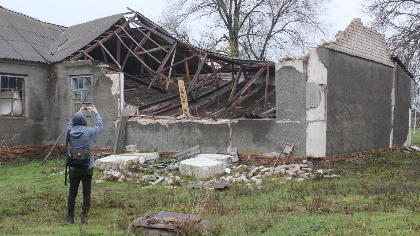 Foto: Una casa destruida por los ataques. (EFE/Nychka Lishchynska)