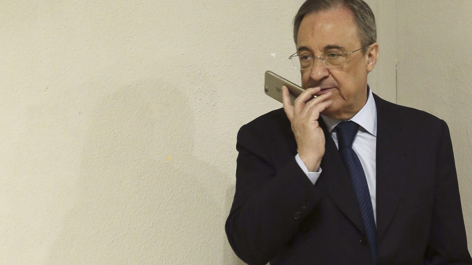 Foto: La imagen de Florentino Pérez y del Real Madrid han quedado muy dañadas (EFE)