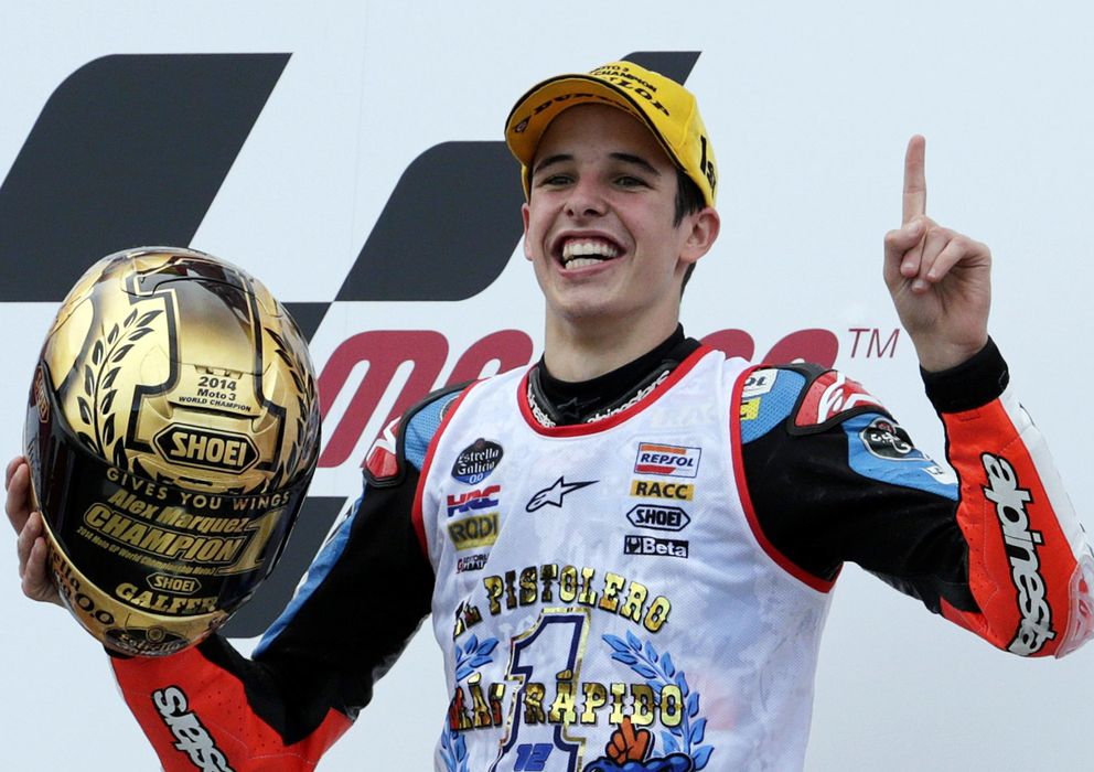 Foto: Àlex Márquez celebra su título de campeón del mundo de Moto3 (Reuters).