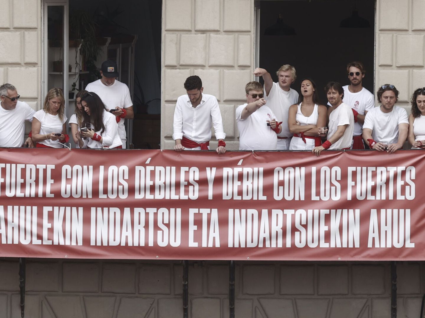 Pancarta de apoyo a Osasuna en los pasados Sanfermines. (EFE/Jesús Diges) 