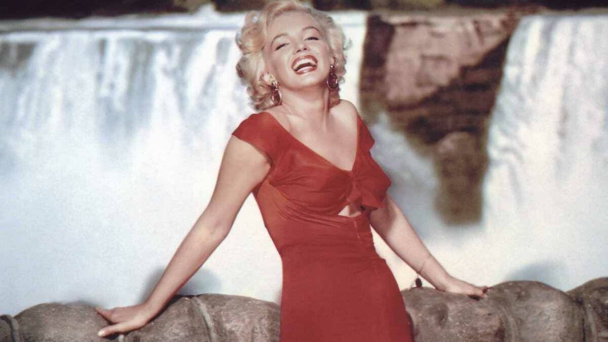 Sexo, cataratas y lunas de miel: 'Niágara', la película que lanzó a Marilyn Monroe, cumple 70 años