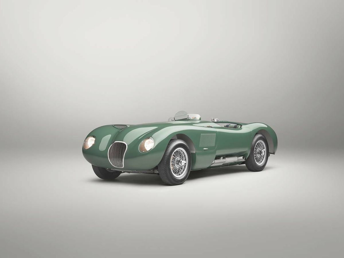 Foto: Para celebrar los 70 años de su primera victoria en Le Mans, Jaguar ha hecho esta edición limitada de réplicas del C-Type de 1953