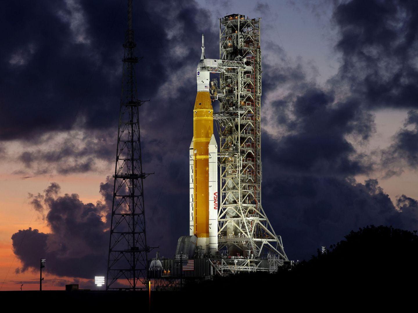 El nuevo cohete para el Programa Artemis en Cabo Cañaveral. (Reuters/Joe Skipper)