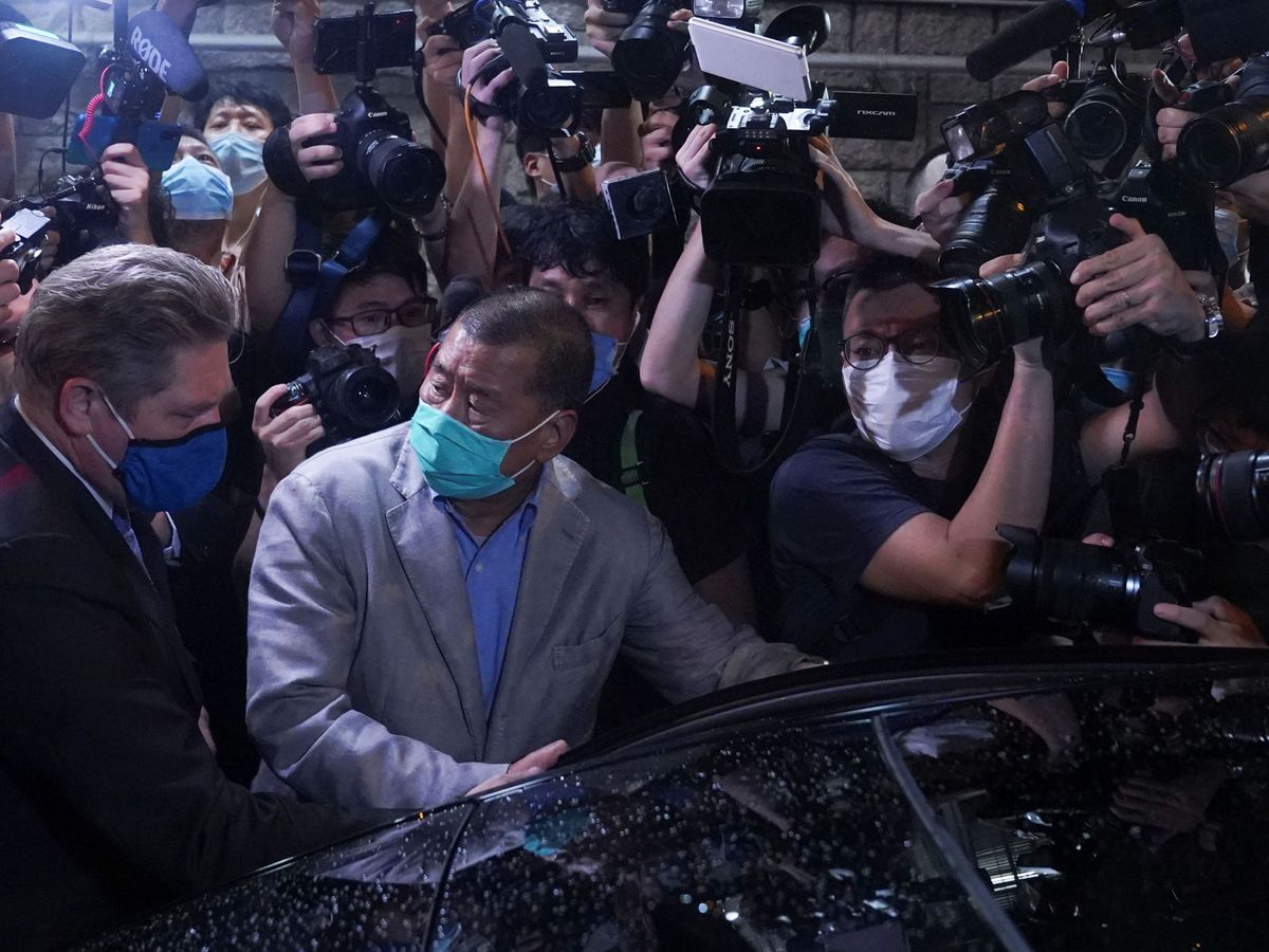 Foto: immy Lai Chee-ying, tras salir de la cárcel (Reuters)