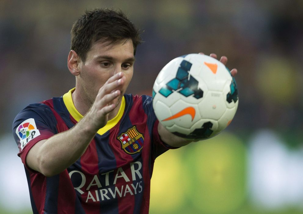 Foto: Leo Messi durante un partido de la presente temporada (Efe).
