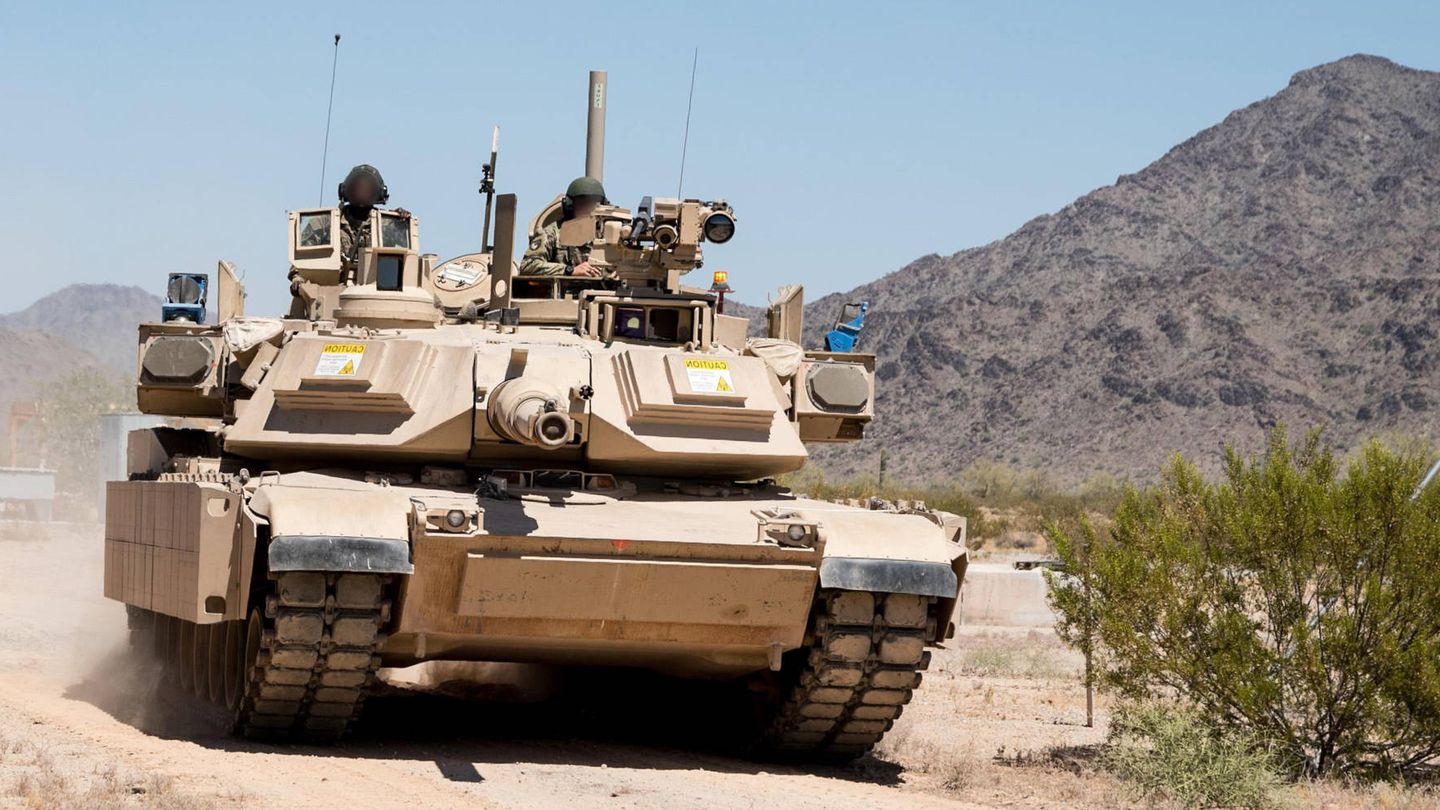 Abrams con blindaje modular y sistema Trophy (Rafael).