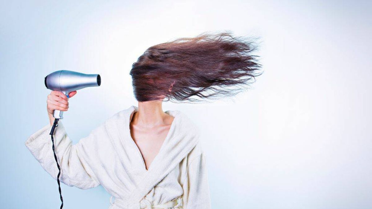 No es cada dos días: los expertos explican cada cuánto debemos lavarnos el pelo