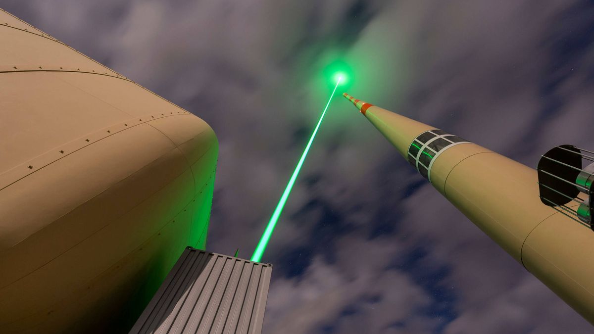 Un nuevo láser logra desviar rayos: revolución técnica 270 años después de Franklin