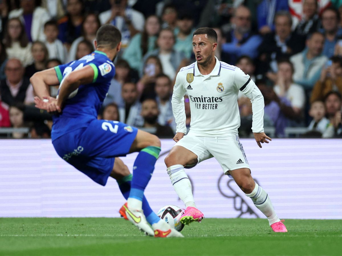 Foto: Hazard en el partido contra el Getafe en el Bernabéu. (Reuters/Isabel Infantes)