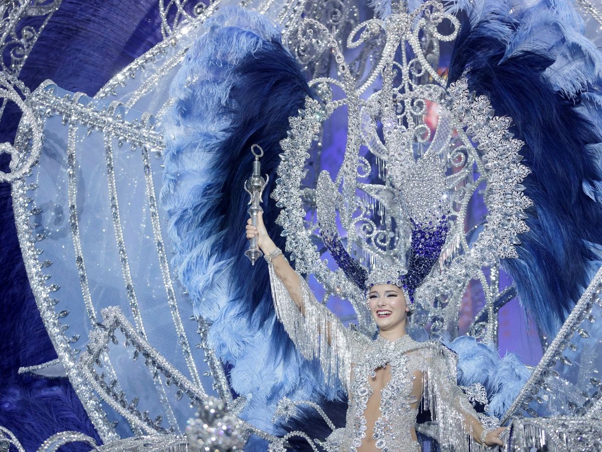 Foto: La reina del Carnaval de Tenerife 2020, Sara Teja. (EFE)