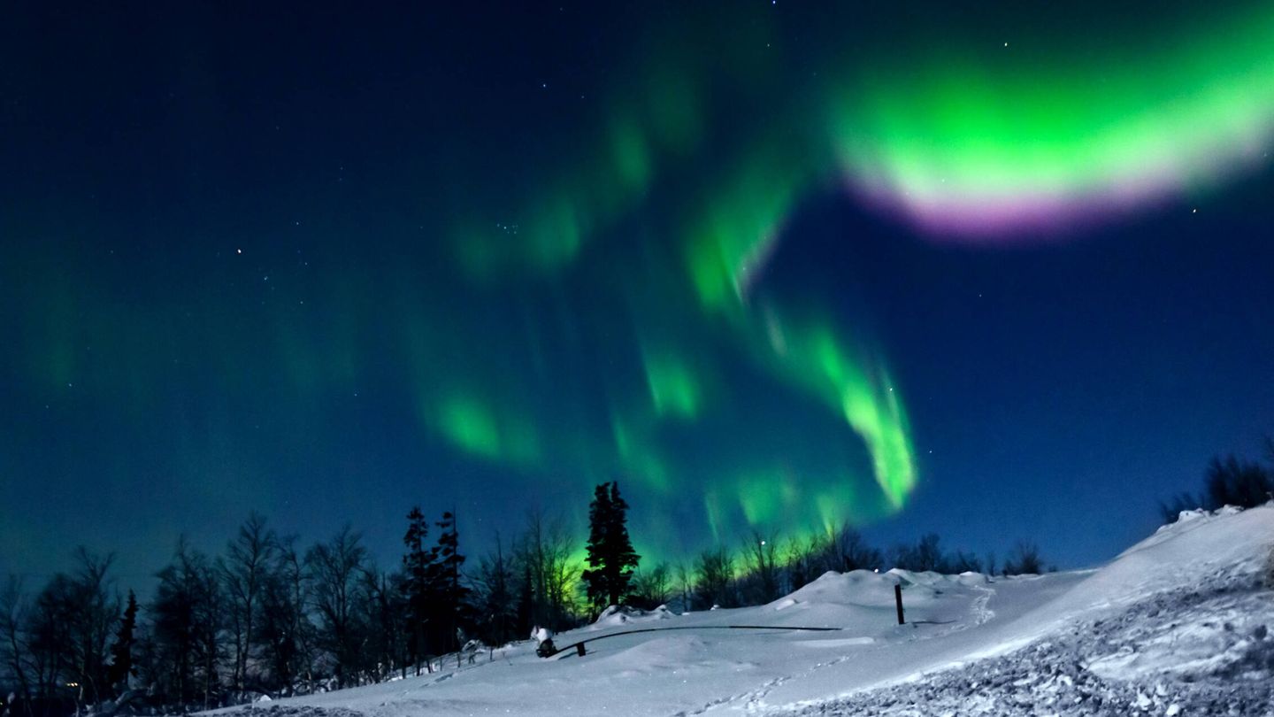 Aurora boreal en Kirovsk, en la región de Murmansk.