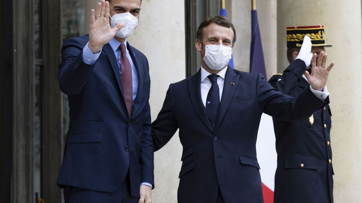 "Una bomba de relojería": la agenda de Macron antes de dar positivo pone los pelos de punta