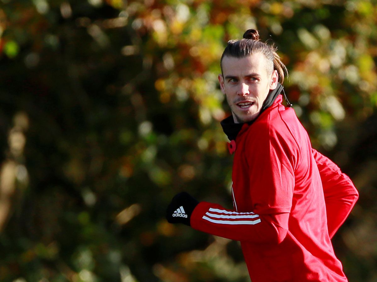 Foto: Gareth Bale, durante un entrenamiento de Gales esta semana. (Reuters)