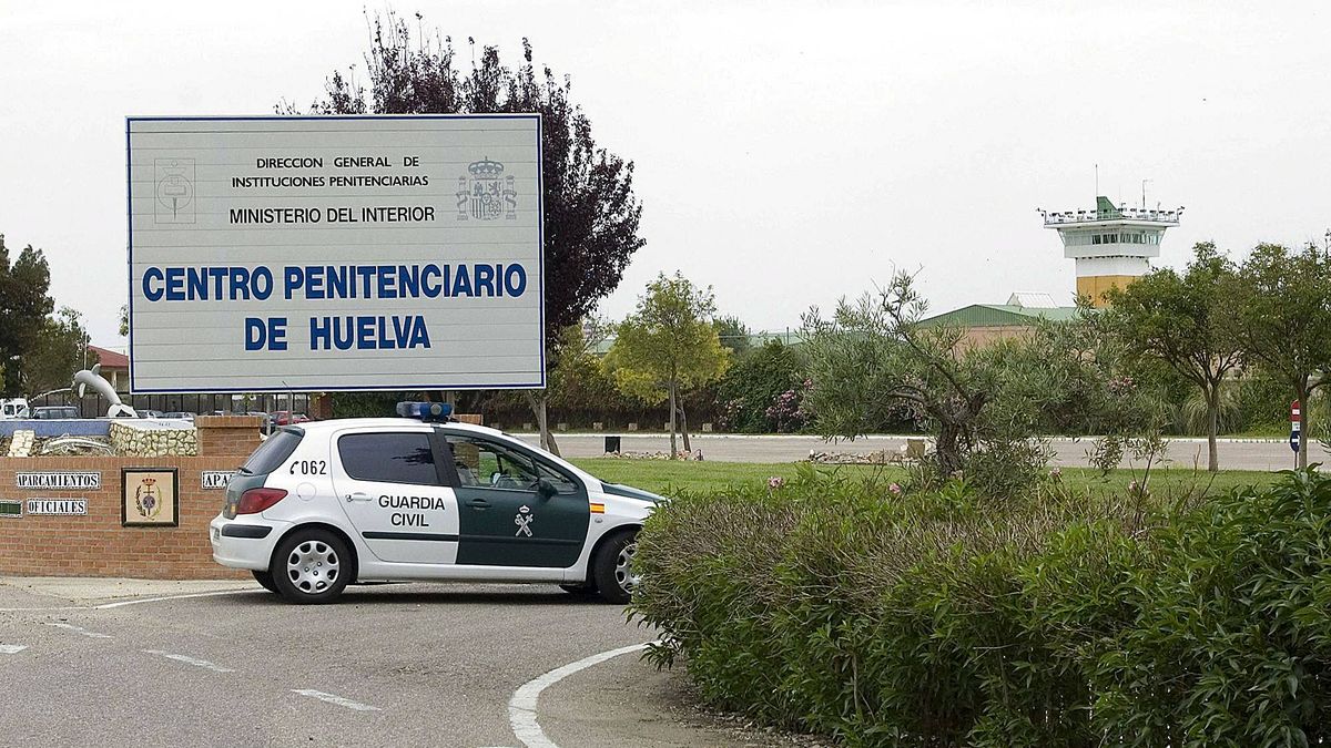 Así salvaron los funcionarios a los cinco presos más peligrosos de la cárcel de Huelva
