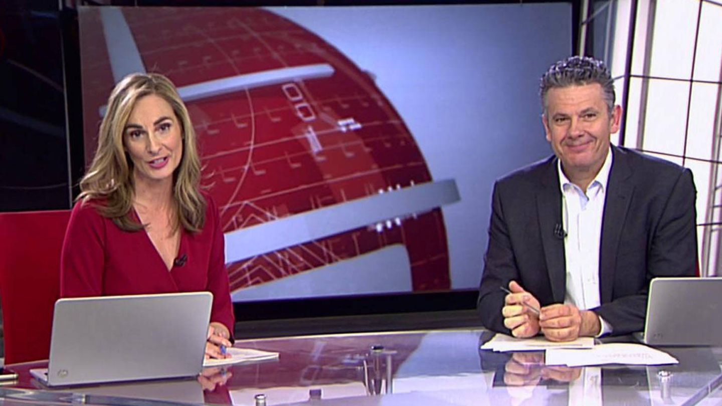 Marta Reyero y Roberto Arce, presentadores del fin de semana. (Mediaset)
