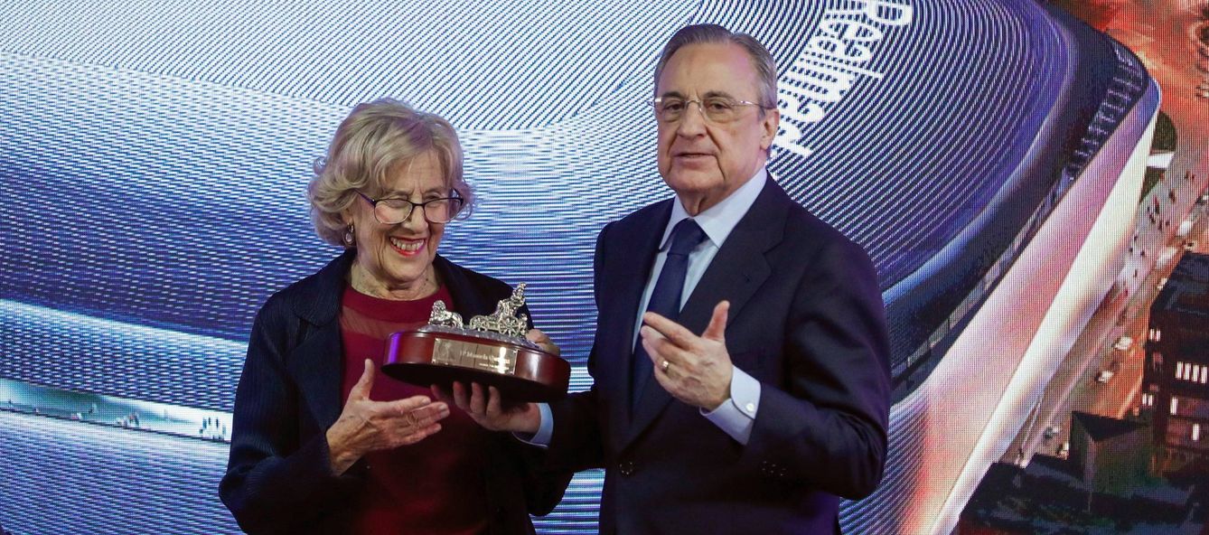 El presidente del Real Madrid, Florentino Pérez, y la alcaldesa de Madrid, Manuela Carmena. (EFE)