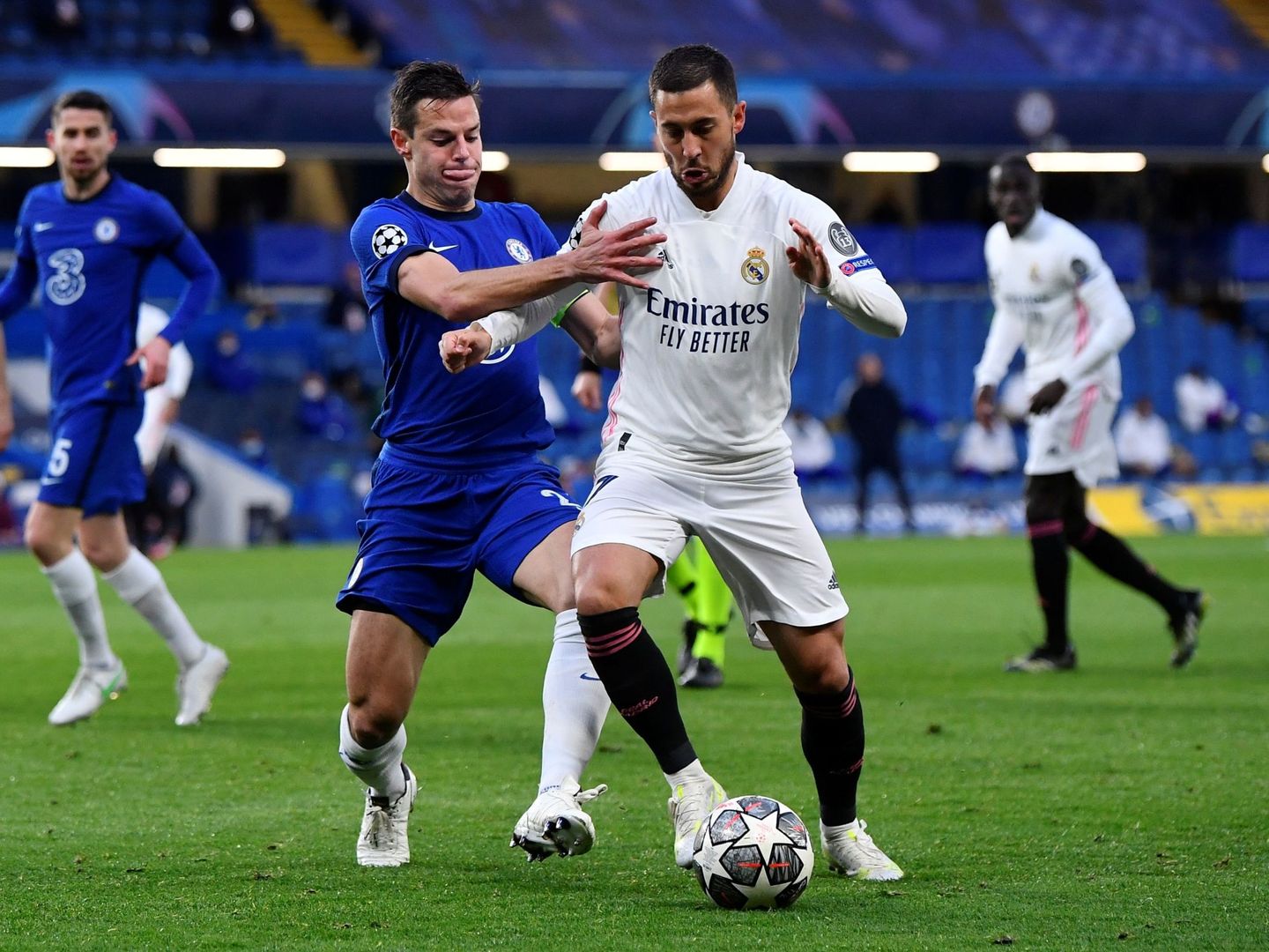 Hazard en el partido contra el Chelsea en Stamford Bridge. (EFE)