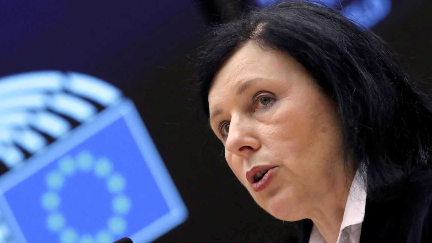 Vera Jourová, vicepresidenta de la Comisión Europea. (Reuters/Yves Herman)