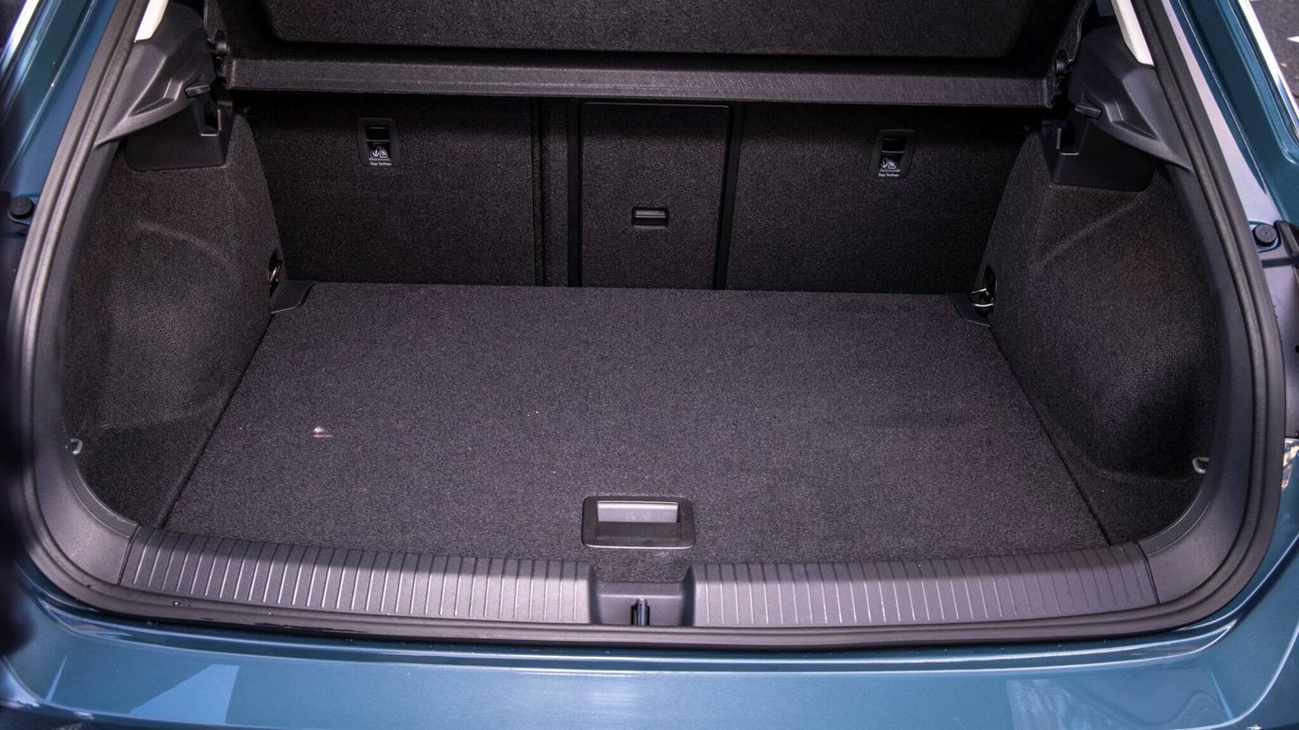 El maletero del T-Roc tiene una capacidad de 455 litros, y 280 el del T-Roc Cabrio.