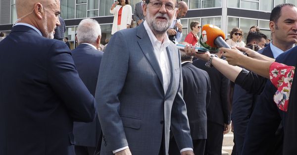 Foto: Rajoy considera la 'turismofobia' como "un sinsentido y un disparate". (EFE)