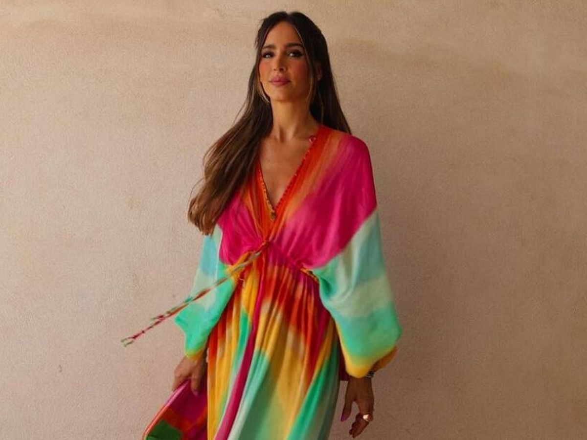 Foto: El nuevo vestido Zara lleno de color. (Instagram/ @rocioosorno)