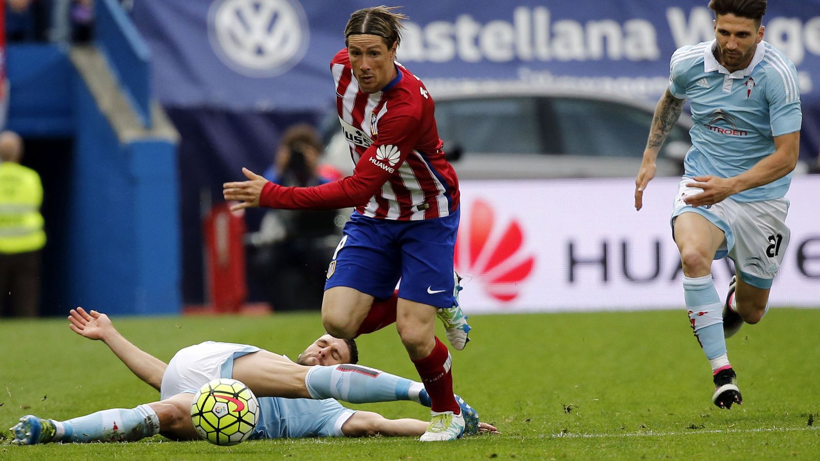Foto: Fernando Torres fue el mejor del Atlético en el triunfo logrado ante el Celta (EFE)