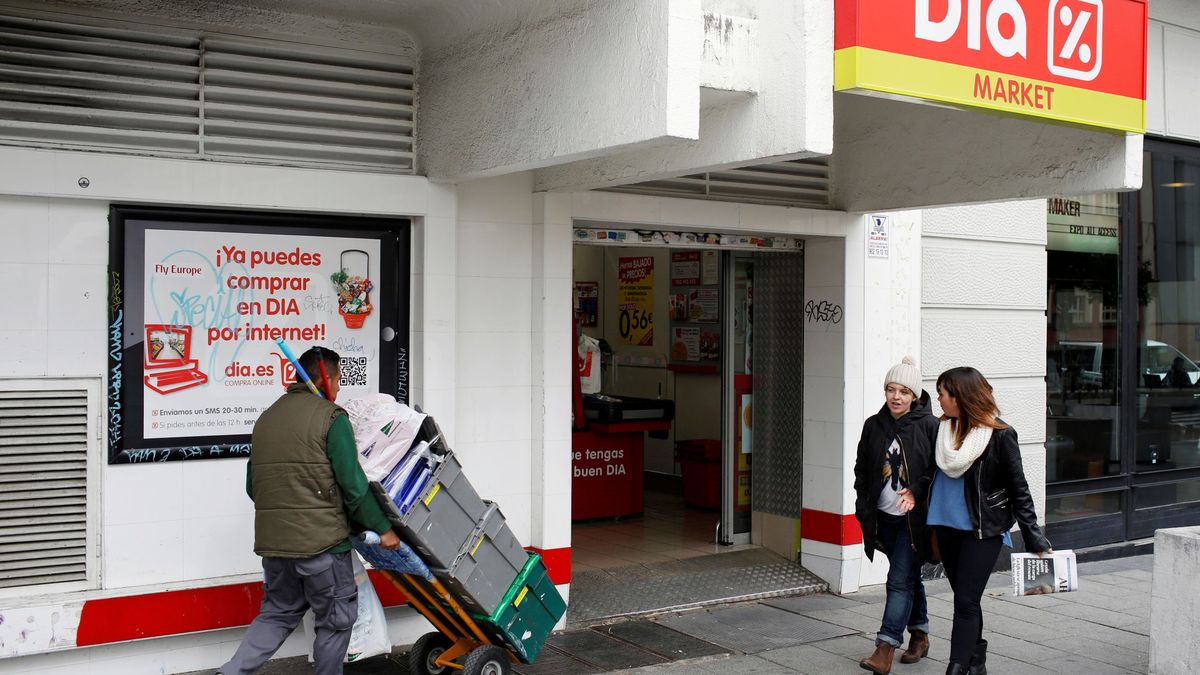 Boussard roza el 5% de DIA e Ibercaja entra en el capital de la cadena de supermercados