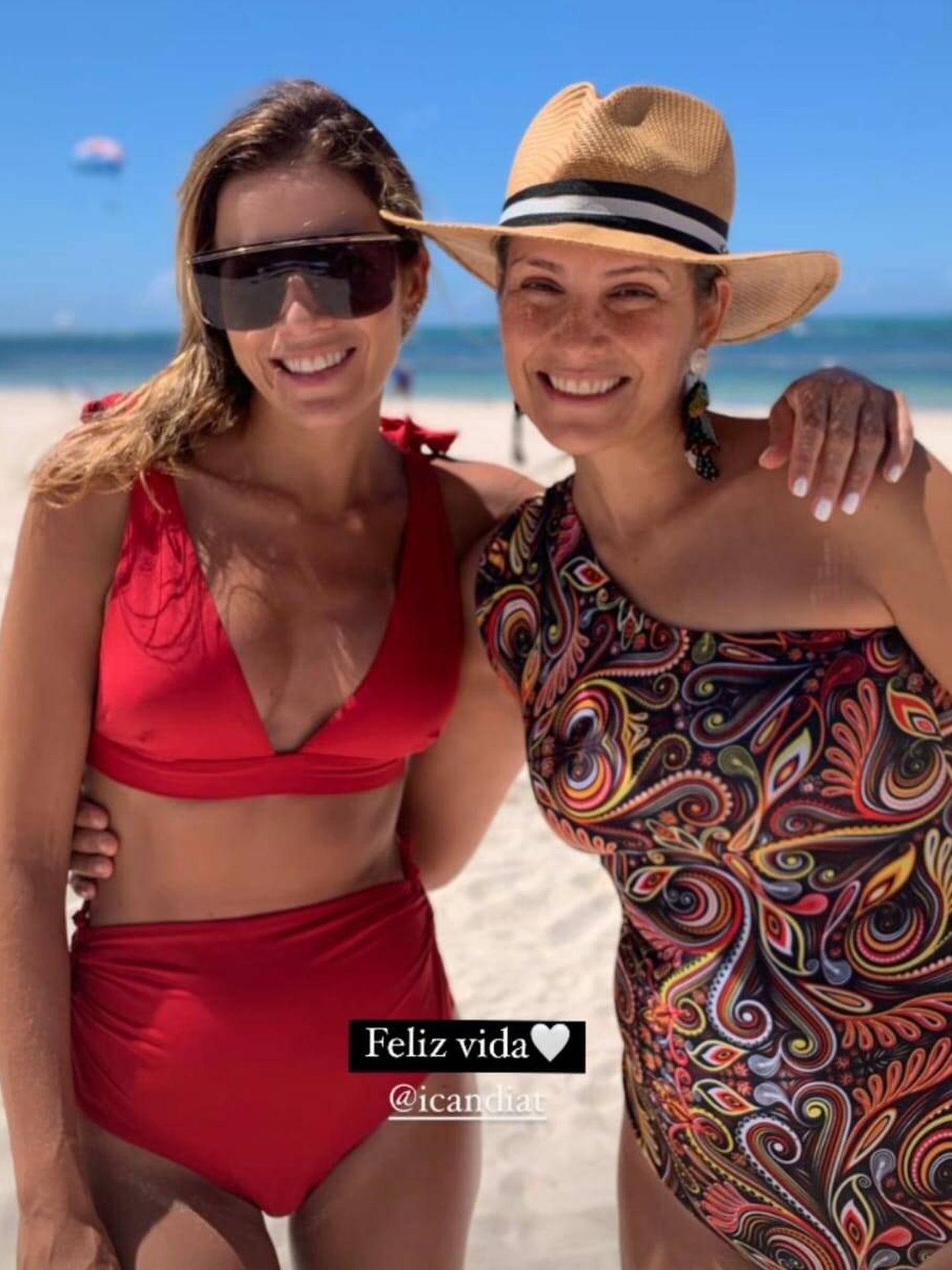 Virginia y su hermana Islette guardan un gran parecido. (Instagram/@virtroconis)