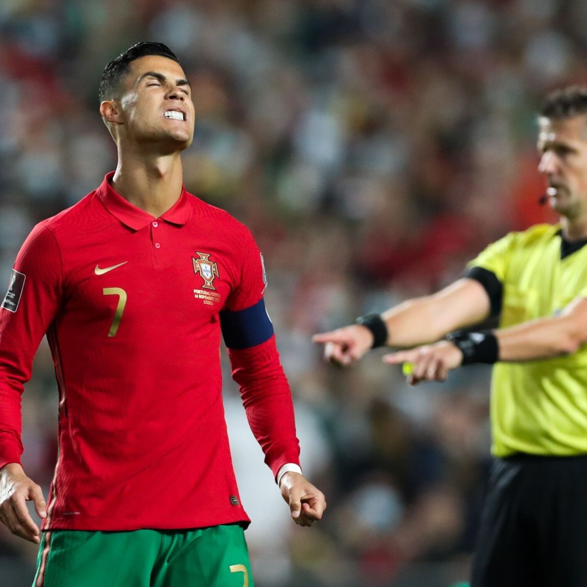 cruzar bar Oportuno Serbia manda a la Portugal de Cristiano Ronaldo a la repesca en el último  minuto