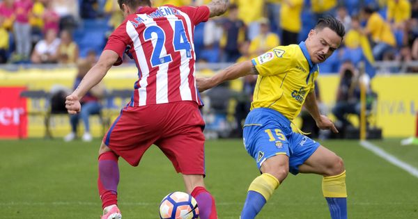 Foto: Giménez, que había jugado de lateral los últimos tres partidos, se lesionó el sábado en el partido contra la UD Las Palmas. (EFE)