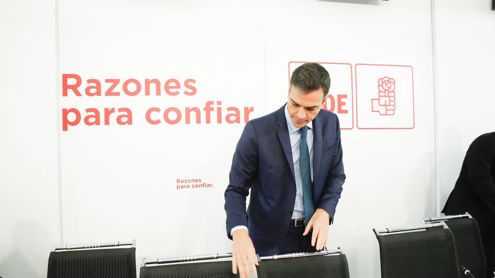 Foto: El presidente del Gobierno, Pedro Sánchez, antes del arranque de la reunión de la comisión ejecutiva federal del PSOE el pasado noviembre. (Inma Mesa | PSOE)