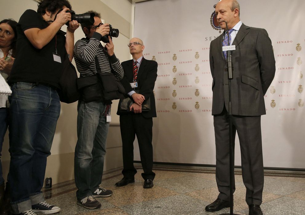 Foto: El ministro de Educación, José Ignacio Wert, durante la rueda de prensa (Efe)