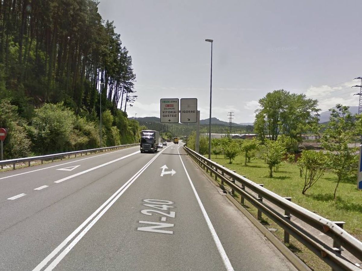 Foto: Tramo de la carretera N-240, a la altura de Igorre, en el que se ha producido el accidente (Google Maps)