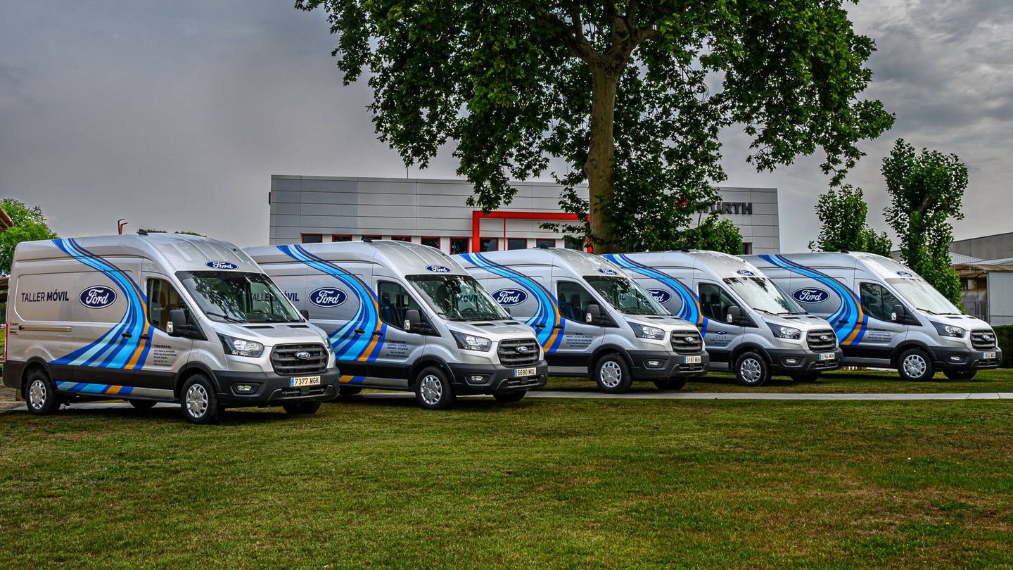 El Transit Van es el modelo elegido por la marca para ejercer de taller móvil.