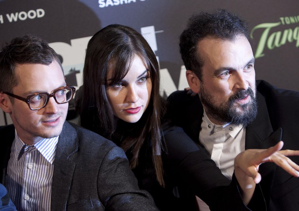 Foto: Elijah Wood, Sasha Grey y Nacho Vigalondo en la presentación madrileña del filme (AP)