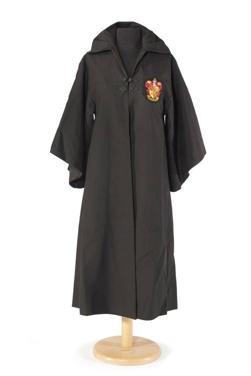 La túnica de Gryffindor usada por Daniel Radcliffe en la primera película de Harry Potter. (DR)