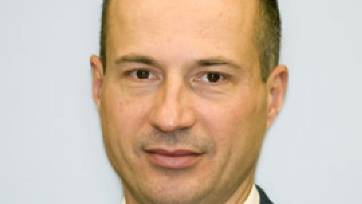 Schroders ficha a Philippe Lespinard como director de inversiones de renta fija