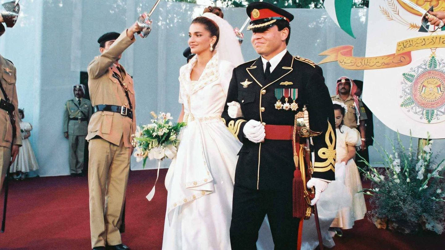 Rania de Jordania, el día de su boda con el rey Abdalá. (Cordon Press)