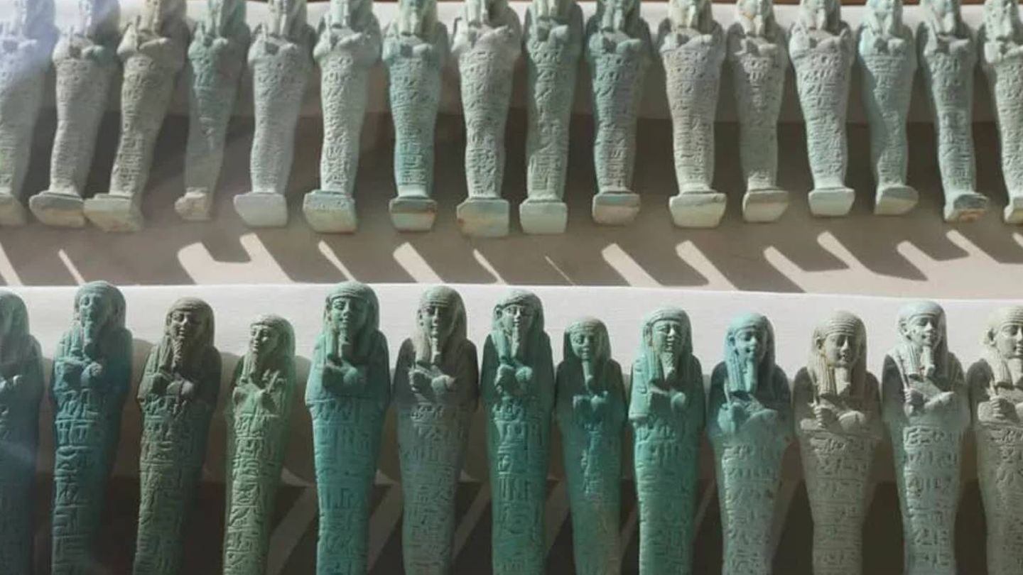 Las figurillas encontradas. (Ministerio Egipcio de Antigüedades)