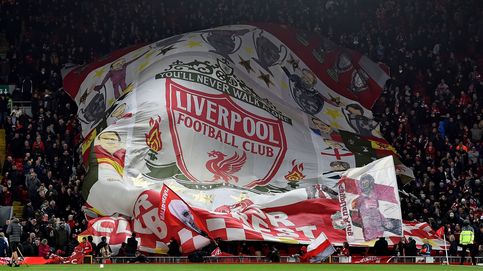 Los dueños estadounidenses del Liverpool planean vender el histórico club de fútbol