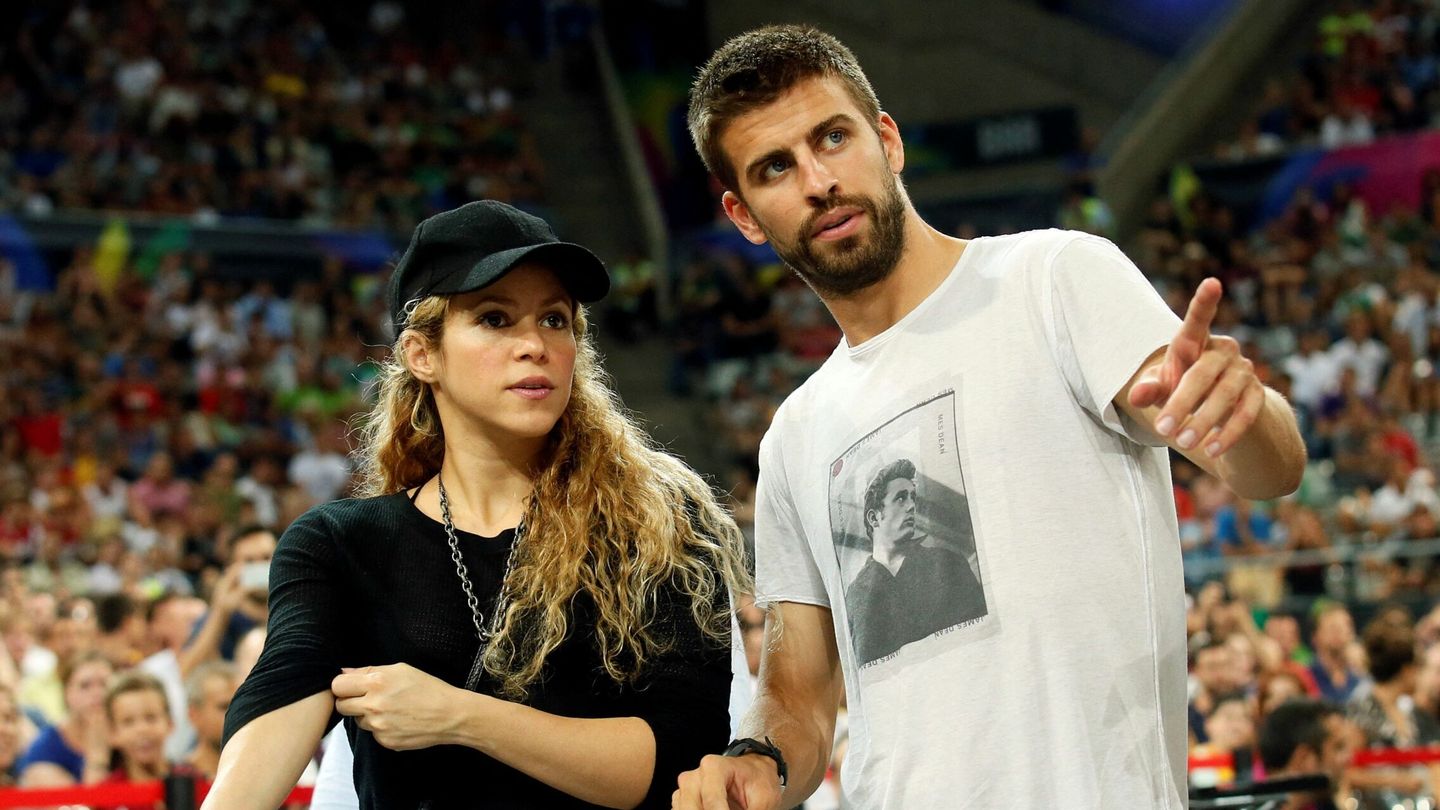 Shakira y Piqué, en una imagen de archivo. (Reuters/Albert Gea)