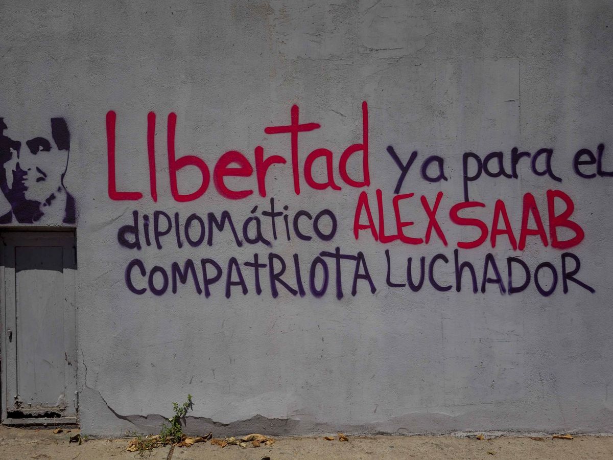 Foto: Fotografía de un grafiti en apoyo a Alex Saab. (EFE)
