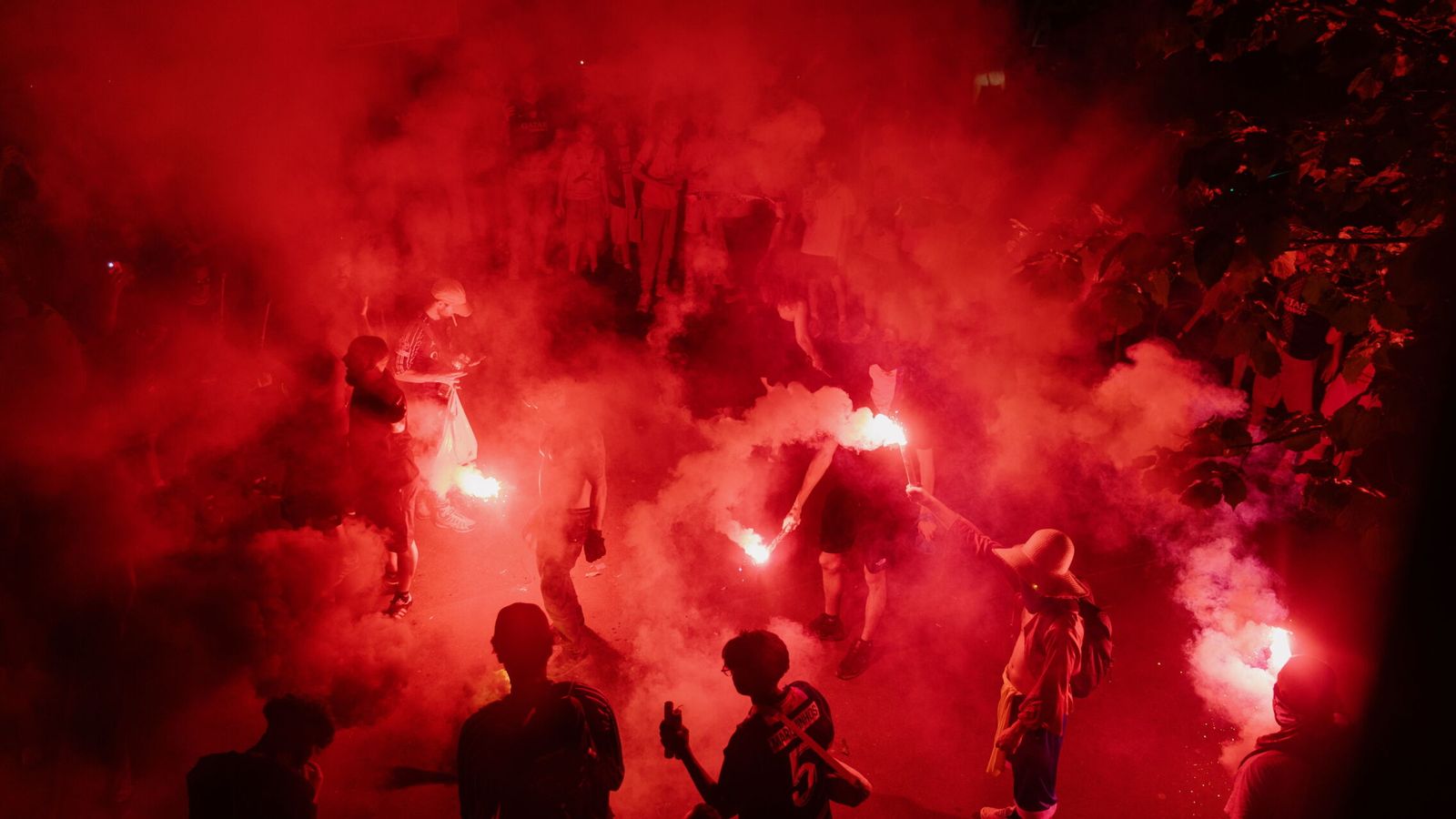 Más de 400 detenidos en Francia por disturbios tras la victoria del PSG en la final de la Liga de Campeones