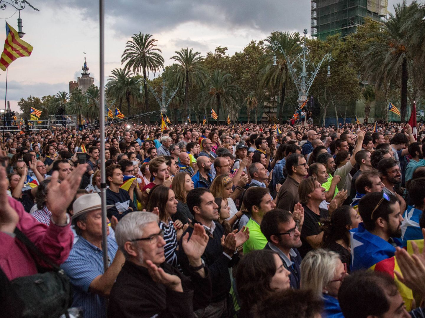 El independentismo catalán está dispuesto a darle unos meses de margen al Govern. (D. B.)