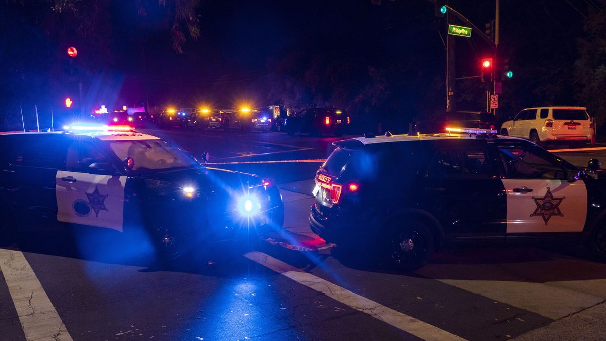 Cuatro muertos y seis heridos en un tiroteo en un bar de moteros de California (EEUU)