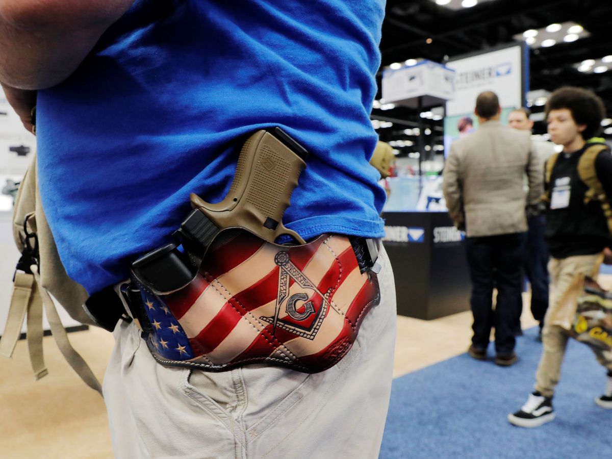 Foto: Glock tuneada en una reunión de la Asociación Nacional del Rifle. (Reuters)