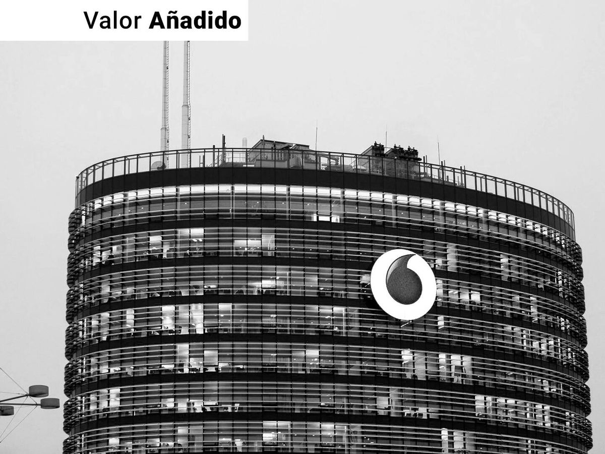 Foto: Logo de Vodafone en una de sus sedes. (EFE/Rolf Vennenbernd)